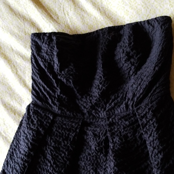 Strapless Dress with pockets - Picture 4 of 4